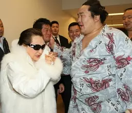 あの細木数子をメロメロにさせて手玉に…キックボクサー魔裟斗のシタタカさ