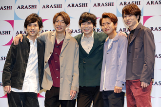 「嵐」ラストコンサート日程発表でいよいよ始まる“最後の狂騒曲”…ホテル難民続出？ ベビー向けグッズも発売か