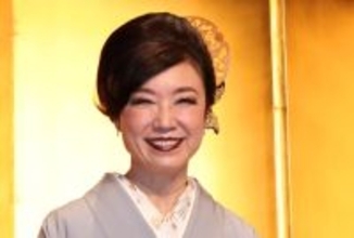 松任谷由実1989年の"稼ぎ"は1人でホリプロ&イザワオフィスを凌駕していた！紅白“特別企画”枠で出場