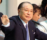 「堤清二が見た昭和の傑物たち…池田大作・創価学会名誉会長は気配りの人、米俵を自宅に送ってきた」の画像2