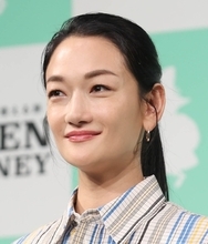 冨永愛は第2子妊娠も引き続きワンオペマザー？ 識者が「これからの女性の星」と称賛する理由