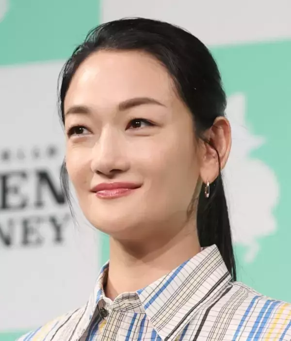 冨永愛は第2子妊娠も引き続きワンオペマザー？ 識者が「これからの女性の星」と称賛する理由