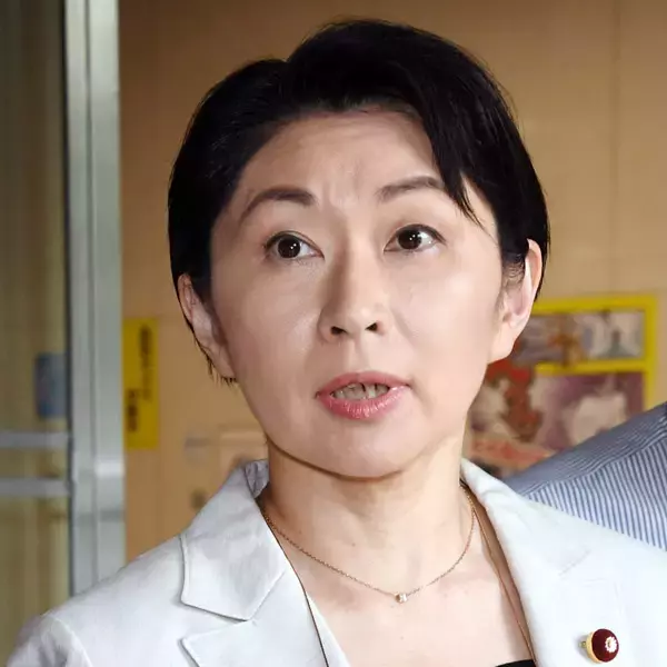 「消費税減税を巡り自民党が内輪モメ 政権公約「検討加速」を“やるやる詐欺”の言い訳に」の画像