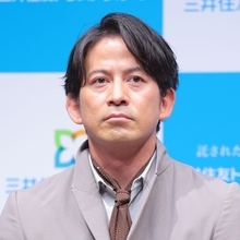 岡田准一が45歳でバラエティーMCに引っ張りだこ！ 妻・宮﨑あおいとの“不倫イメージ”はなぜ尾を引かない？