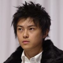 勝地涼は“前髪クネ男”の呪縛にがんじがらめ？ 話題になるのは今カノ＆元妻…主演ドラマは伸び悩み