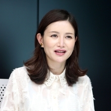元乃木坂46山崎怜奈の妊娠発表に《夫婦別姓派だから？》 最上もが、弁護士の山口真由氏…“ママ報告”だけの有名人が増える？