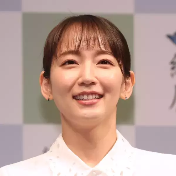 “等身大”の吉岡里帆が光る！NHK夜ドラ「ひらやすみ」で高まる大河への期待…転機として思い当たる「どんぎつね卒業」