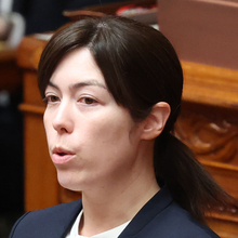 “政界お騒がせ学年”の小野田紀美大臣は活躍できる? 参院議員1年生時には「二重国籍騒動」勃発の過去