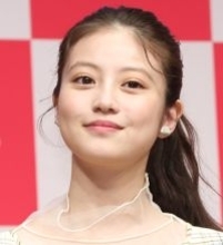 今田美桜の右手中指で輝いていたシルバーリングの意味 朝ドラ「あんぱん」後、初の連ドラ主演で完全復活へ