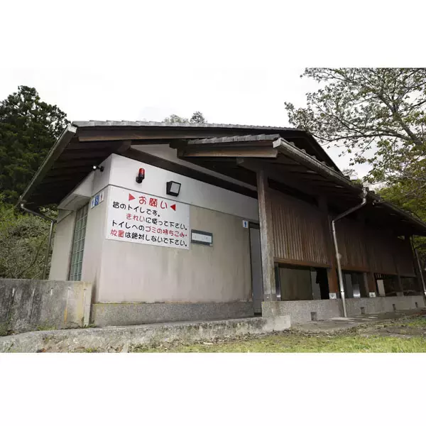 京都男児遺棄事件 父親は公衆トイレに「遺体隠し」の可能性…シーズンオフの人気観光地で何が？