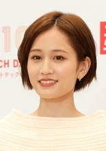 前田敦子“アンダーヘア透け疑惑”写真集が絶好調！ トップ張った元アイドルの生き様を女性が強く支持