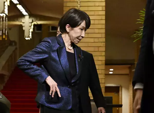 「高市首相「イヤイヤ集中審議」の一部始終…収まらないイライラ、官邸崩壊もチラつき深まる孤立」の画像