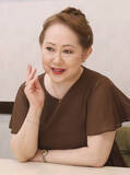 「女優・神保美喜さんは66歳 今でも美貌を保つ秘訣はやっぱり「DHC」だった【あの人は今こうしている】」の画像1