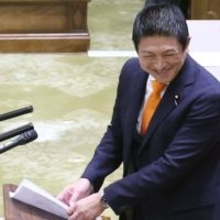 参政党が言い出した「国民の情報リテラシー強化」の噴飯…デマの“宝庫”どの口が？