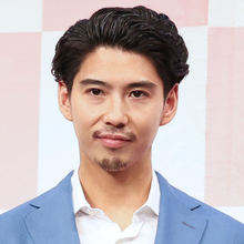 俳優プロデューサーが花盛りの理由 賀来賢人は最新作PRでテレビに出まくり（桧山珠美／コラムニスト）