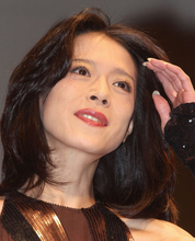 中森明菜にはまだ岩盤支持層がついている「以前の歌唱力が…」なんて批判は一顧だにしなくていい（城下尊之／芸能ジャーナリスト）
