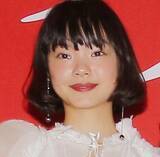 「資生堂は今期520億円の大赤字！ 評判イマイチ古川琴音「マキアージュ」CMと業績不振の関係は？」の画像1