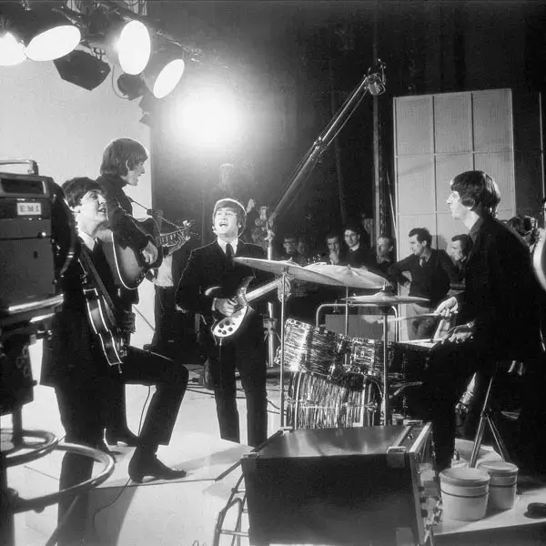 『エニイ・タイム・アット・オール』1964年のジョンのギターを聴くだけで元気が出る【スージー鈴木のゼロからぜんぶ聴くビートルズ】#27