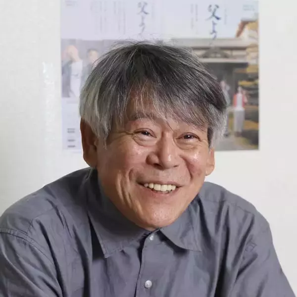 俳優おかやまはじめさん「いずれは空き家の実家がある宮城と東京の2拠点生活を」【死ぬまでにやりたいこれだけのこと】