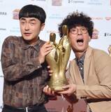 「M-1新王者「たくろう」がネタにした出身大学が注目度爆上がりのワケ…寛容でユーモラスな学長に著名な卒業生ズラリ」の画像1