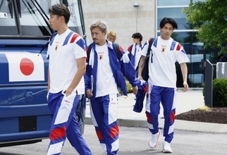 サッカーW杯「ハイドレーションブレーク」のCMに賛否 スポーツ中継とCMのルールは競技によって決まってますか？【テレビ局に代わり勝手に「情報開示」】