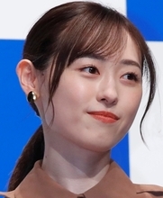 久保建英＆福原遥だけじゃない…「サッカー選手×女優」結婚が続く背景と時代の変化