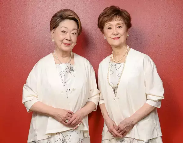 「由紀さおり79歳・安田祥子84歳が語る「健康の秘訣」 姉妹での童謡コンサートは今年で40年【私が生きるクスリ】」の画像