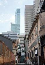 「指定暴力団」から外れる酒梅組は山口組と合体も？ 当局が注視する名門老舗ヤクザの今後