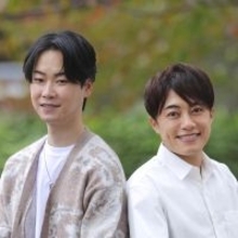 歌謡デュオはやぶさが来年のデビュー15周年へ意気込み 「新曲でスナックのレトロな雰囲気を伝えつつ楽しみたい」