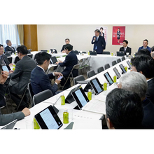 高市首相ブチ上げ国論二分政策「国旗損壊罪」はやっぱり無理筋…“真っ向反対”の岩屋毅前外相がド正論