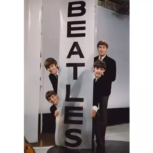 初期ビートルズの代名詞のような2曲の、まるっきり新しかったポップさ、キュートさ、叫びっぷり【スージー鈴木のゼロからぜんぶ聴くビートルズ】#54
