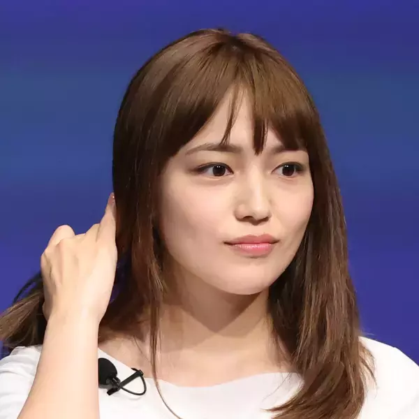 川口春奈の結婚・妊娠発表でザワつくSNS…人気芸能人に“授かり婚”が相次ぐ背景