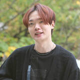 「作曲家・ギタリスト堤博明さん 14歳でギターのプロになると決意して最初に弾いたGLAYの2曲」の画像1