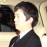 「新井浩文、懲役4年の実刑判決後7年ぶり舞台復活のウラに大根仁のネトフリ戦略」の画像1