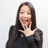 「「『開き直って生きてる人』って正に私じゃん（笑）」 小向美奈子が激白する「過去」「今」「未来」」の画像1