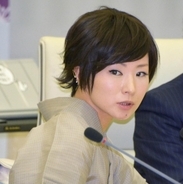 椎名林檎と成田悠輔氏の親密デート発覚！「異色の超ビッグカップル」誕生も「いわくつき」と見られるワケ