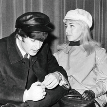 『アイル・ビー・バック』当時の4人並みにメジャーとマイナーの転調が忙しい【スージー鈴木のゼロからぜんぶ聴くビートルズ】#29