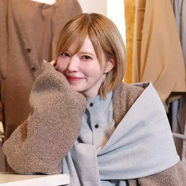 「モデル益若つばささん「自分でデザインした天井の高い平屋の家を造りたい」全部ピンクの結婚式場も夢【死ぬまでにやりたいこれだけのこと】」の画像