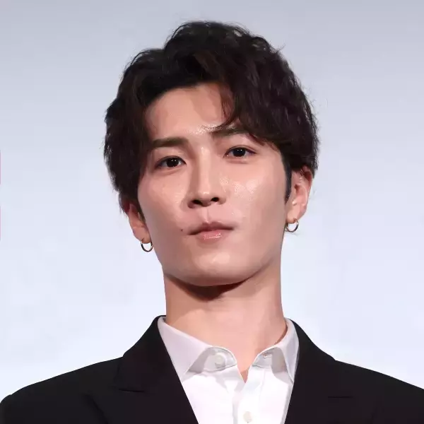 Snow Man渡辺翔太「質問箱」が炎上…ファンにキレる場面や“下ネタ”回答にドン引きと美容活動への影響