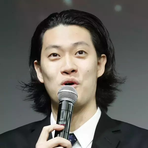 粗品（霜降り明星）は過激さと実力を併せ持つお笑い界の「台風の目」【2026新春「笑」芸人解体新書】