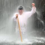 「「千鳥の鬼レンチャン」で人気の徳永ゆうき 2026年は「プッシュ！プッシュ！」滝に打たれ、イジられキャラ磨く」の画像2