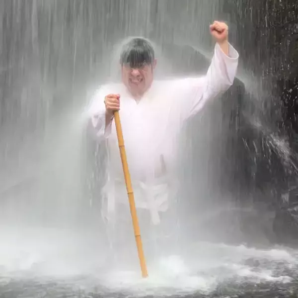 「「千鳥の鬼レンチャン」で人気の徳永ゆうき 2026年は「プッシュ！プッシュ！」滝に打たれ、イジられキャラ磨く」の画像