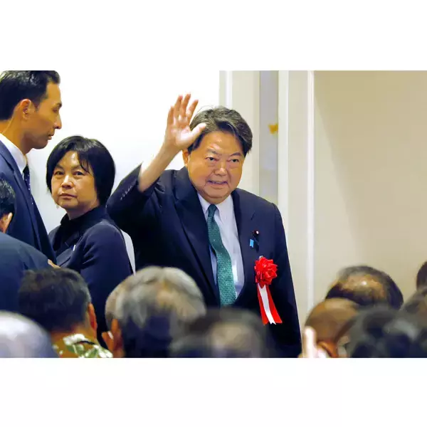 「林総務相が年の瀬に収支報告書ドサクサ訂正で疑惑逃れ画策 「選挙費用13万円」はどこへ消えた？」の画像