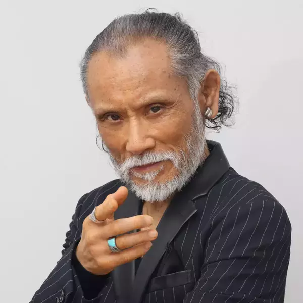 「片岡鶴太郎さん 57歳でヨガに出合う「震えるほど感動しました」【私が生きるクスリ】」の画像