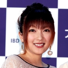 山田まりやが離婚で共同親権獲得も…どうにも漂う“おカネの匂い”のモヤモヤ