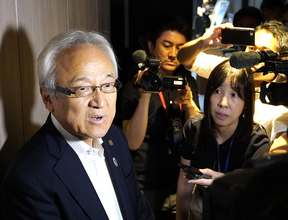 地位に恋々から一転…「福岡県議会のドン」蔵内勇夫議長の電撃辞職とお家事情 気になる当局の動き