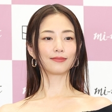 「ラヴ上等」とはコラボ中止も過去にはジャニーズ、吉本…法務省が繰り返す“炎上タイアップ”に《感覚ズレすぎ》の声