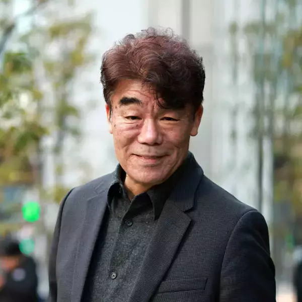 俳優・村田雄浩さん 僕の子供時代のヒーローと戦争体験を合体させた朗読劇【死ぬまでにやりたいこれだけのこと】