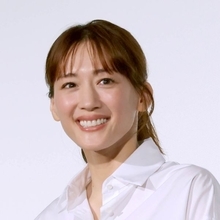 綾瀬はるかに「別人疑惑」が？ バラエティー出演時の映り方に視聴者からあがった疑念