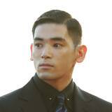 「本木雅弘の長男UTAがNetflixで俳優デビューも…“ガス人間”役への大抜擢は「また2世」か「実力」か」の画像1